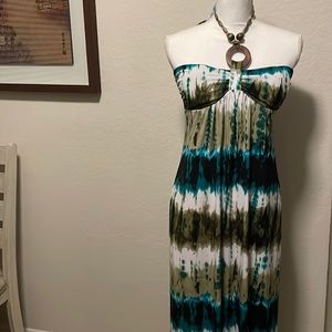BEADED HAULTER MAXI SUMMER DRESS SIZE 8 ❤️❤️❤️